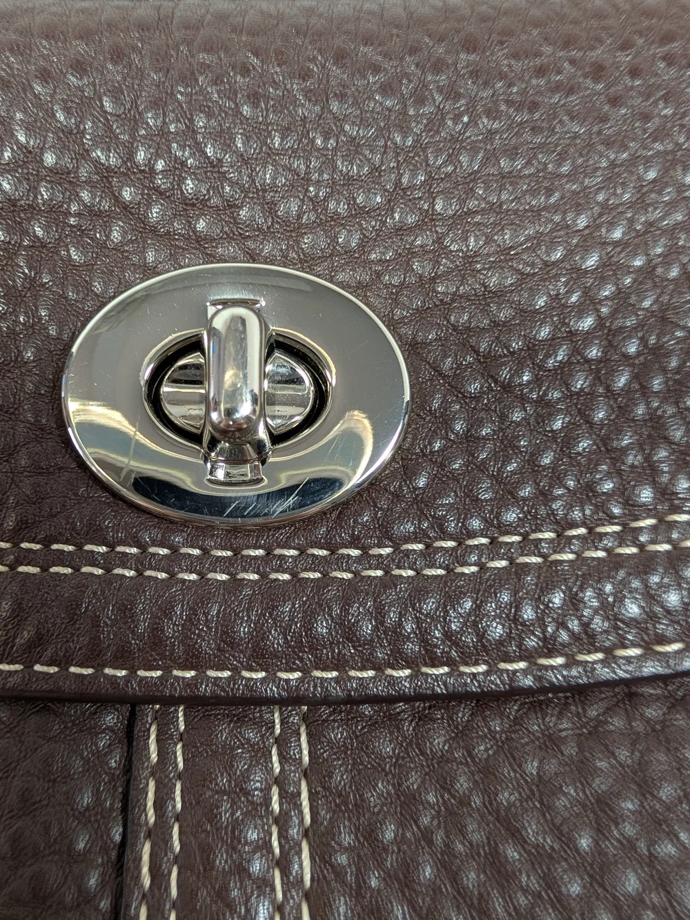 Coach Chocolate Brown Pebbled Leatherman Chelsea Crossbody Turnlock Purse Strap